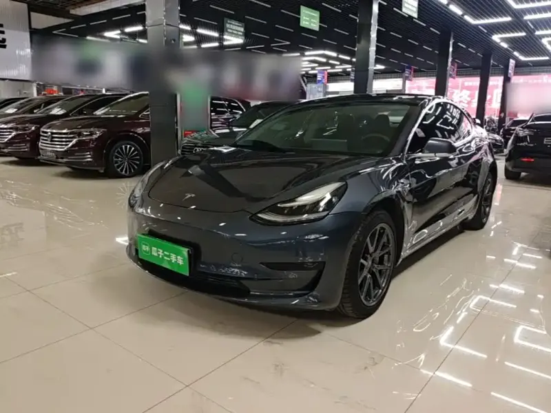 Tesla Model 3, 2020