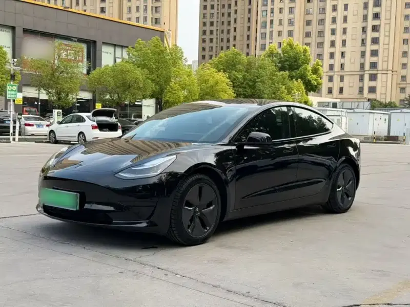 Tesla Model 3, 2020