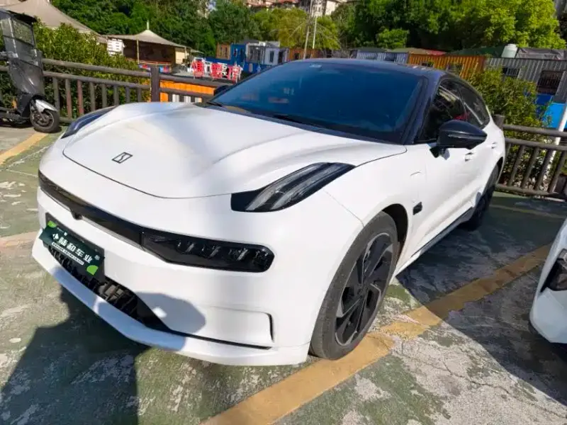 Zeekr 001, 2022