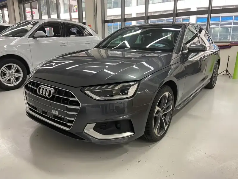Audi A4L, 2021