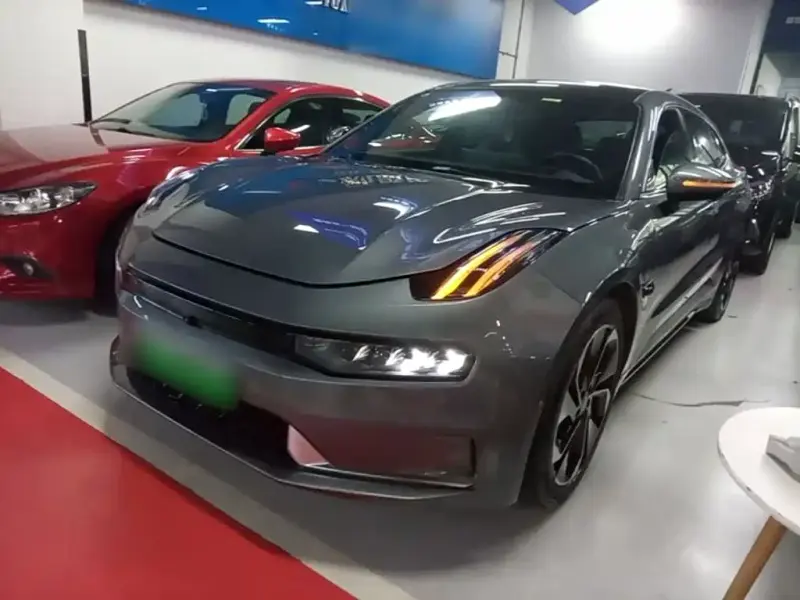 Zeekr 001, 2022