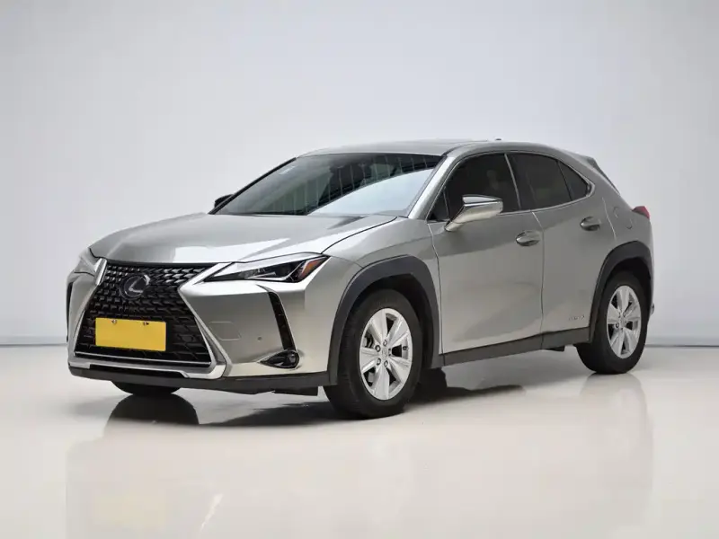 Lexus UX, 2021