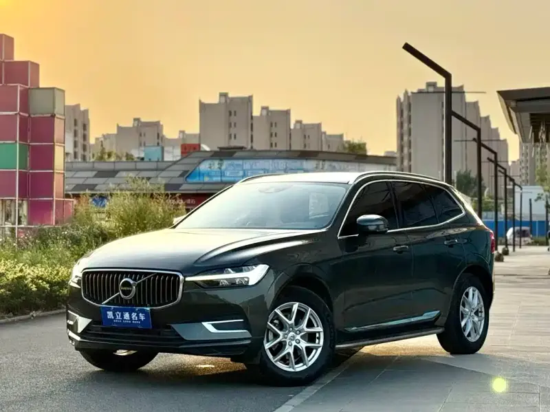 Volvo XC60, 2021