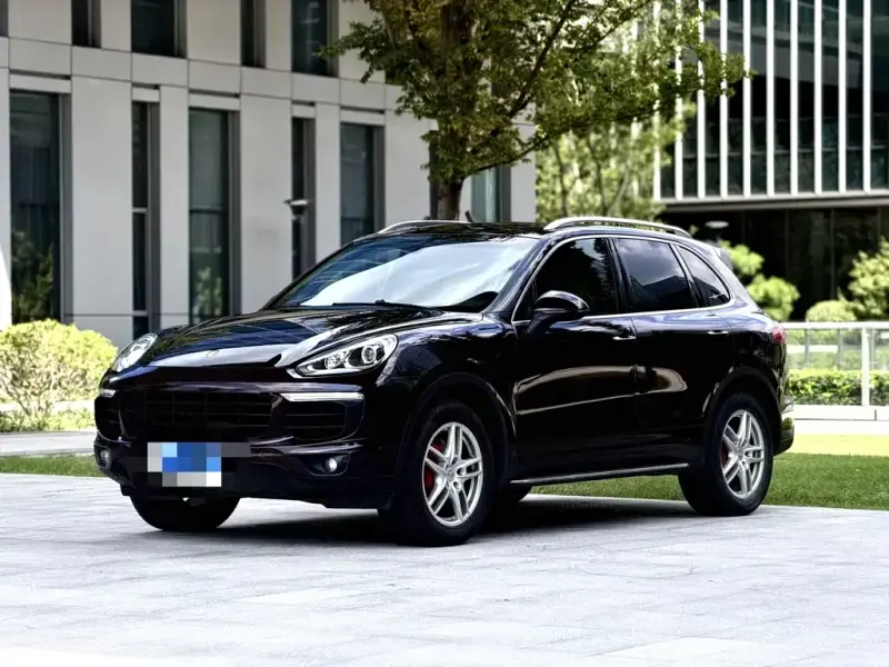 Porsche Cayenne, 2015