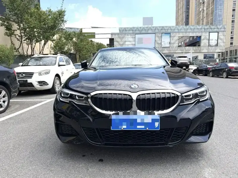 BMW 3 Series, 2021