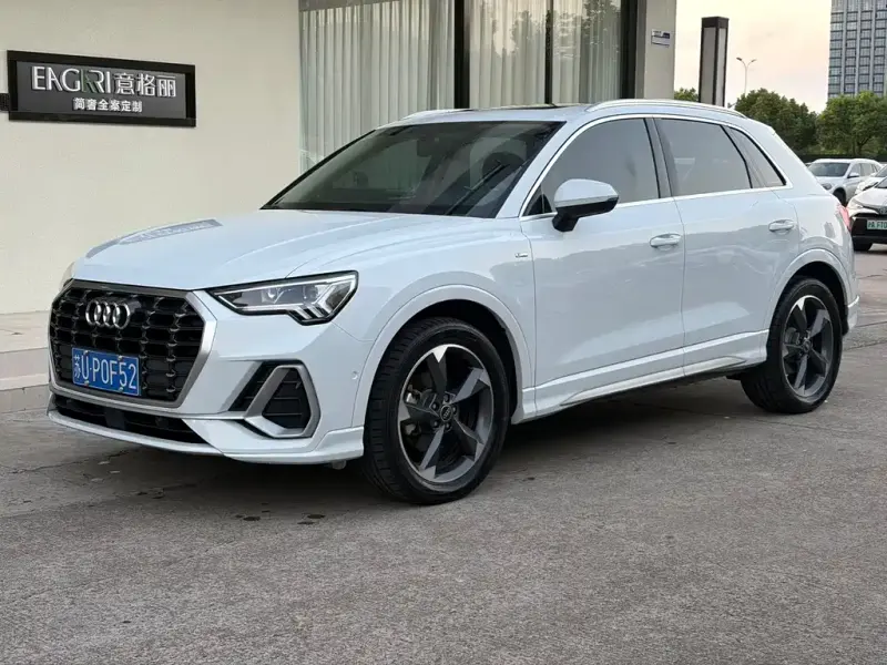 Audi Q3, 2023