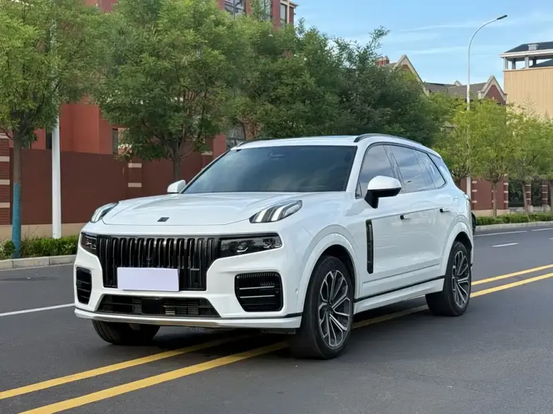 Lynk & Co 09 EM-P, 2024