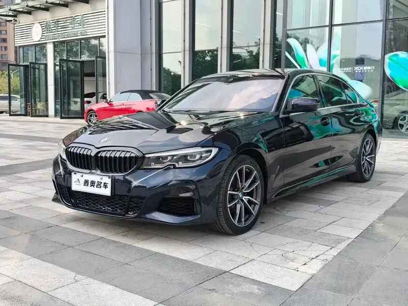 BMW 3 Series, 2022