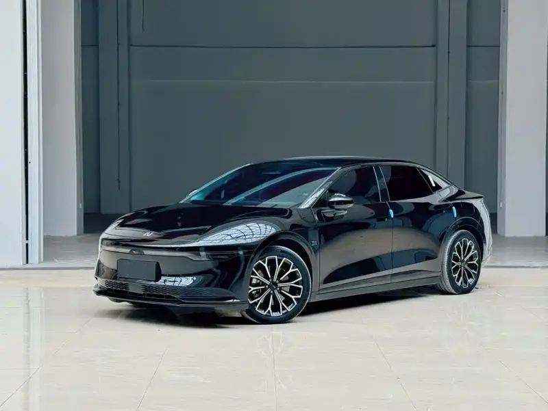 Zeekr 007, 2024