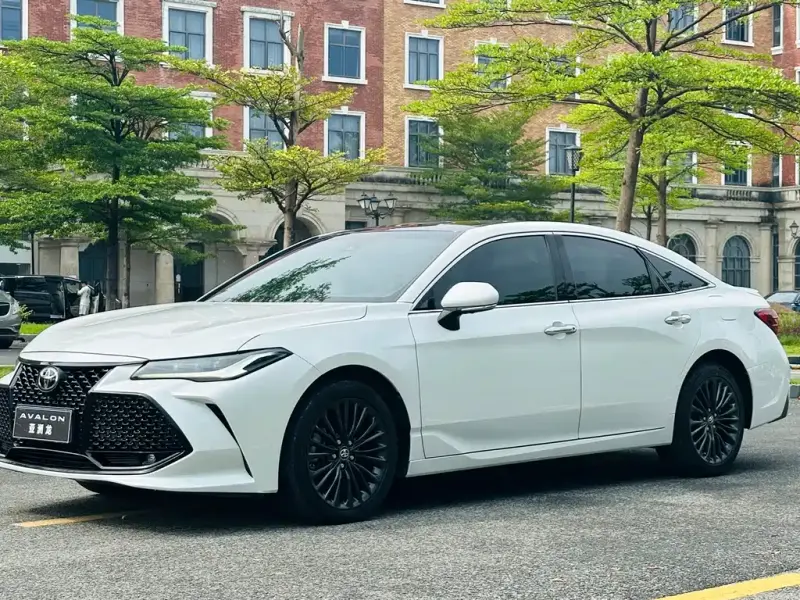 Toyota Avalon, 2023