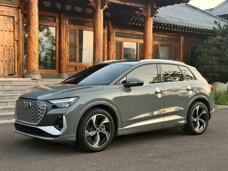 Audi Q4 e-tron, 2025