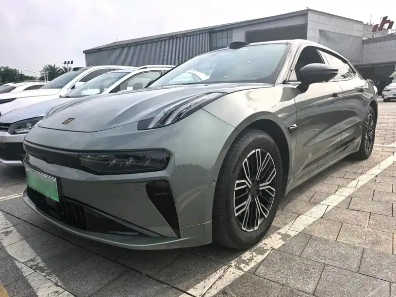 Zeekr 001, 2024