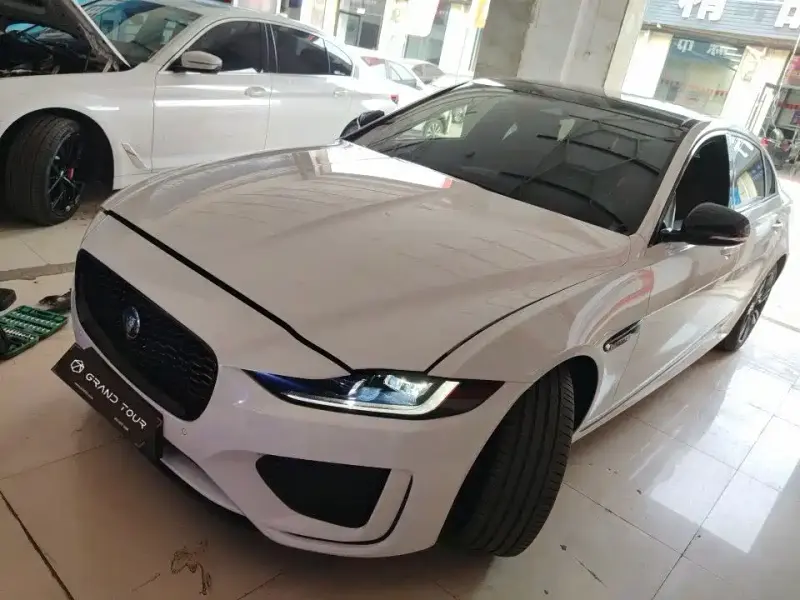 Jaguar XEL, 2025