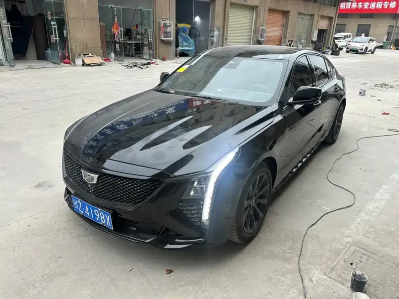 Cadillac CT5, 2025