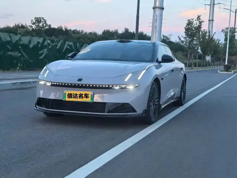 Lynk & Co 10, 2025