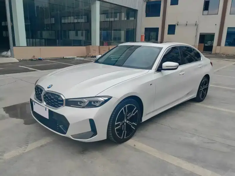 BMW 3 Series, 2024
