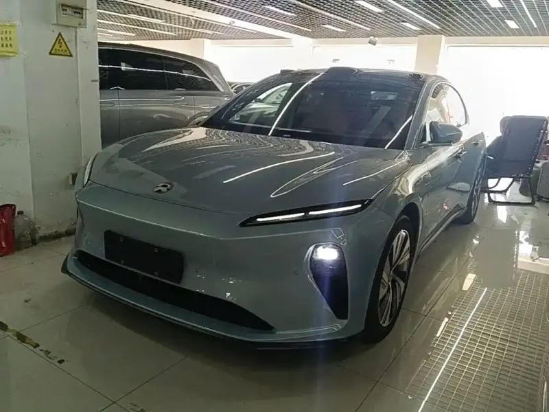 NIO ET5, 2024
