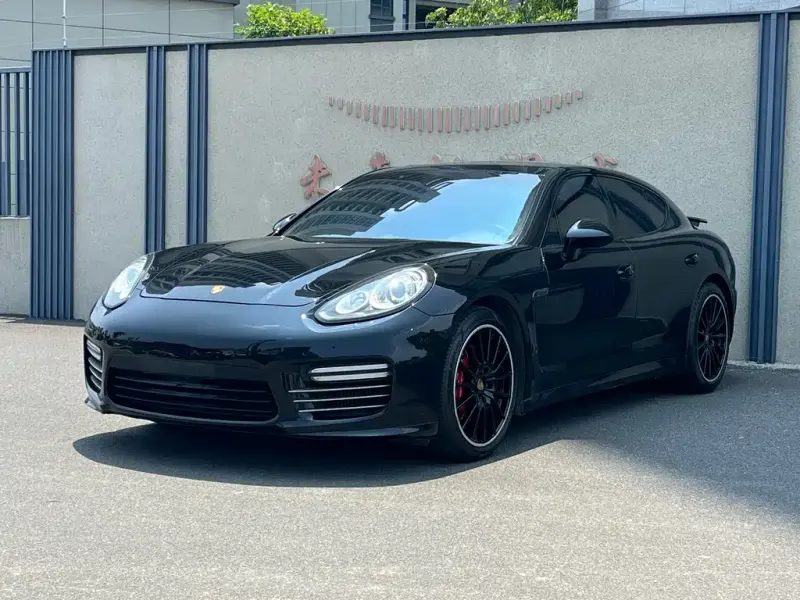 Porsche Panamera, 2017