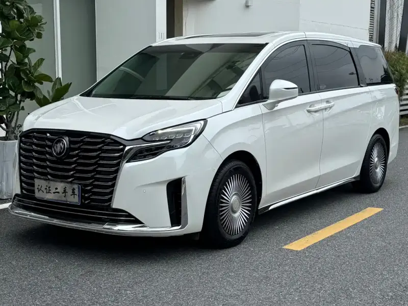 Buick GL8, 2022