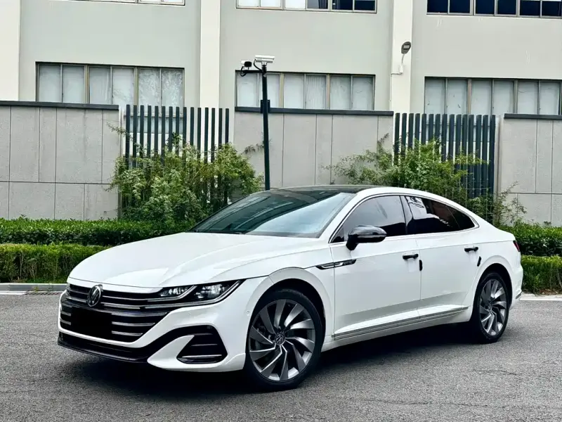 Volkswagen CC, 2024
