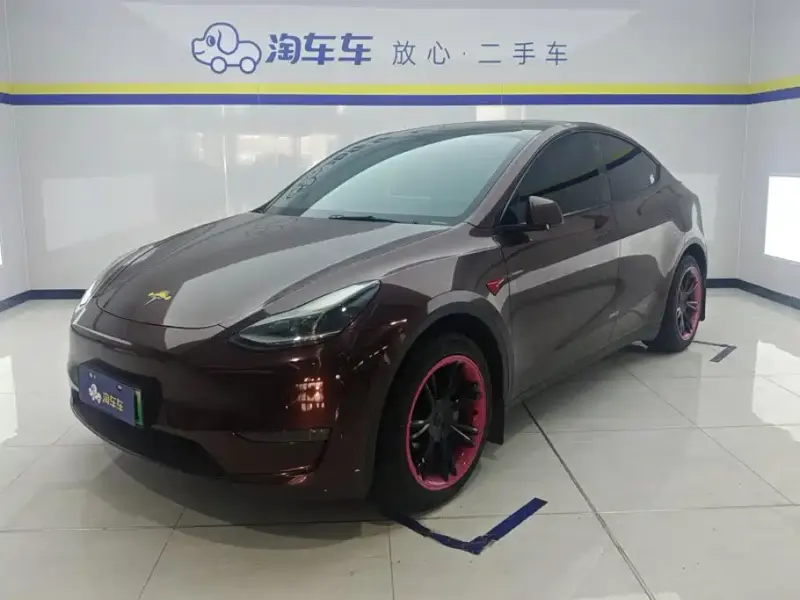 Tesla Model Y, 2023