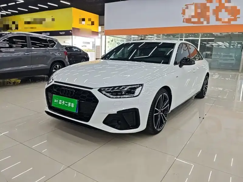 Audi A4L, 2023