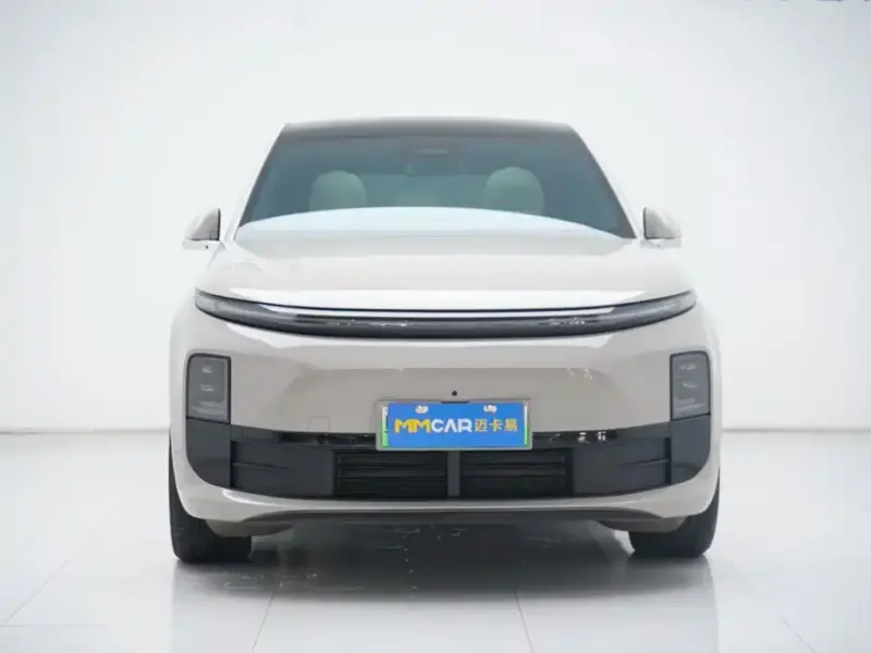 Li Auto Li L6, 2025