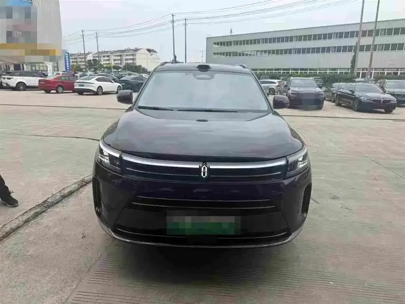 AITO M7, 2024