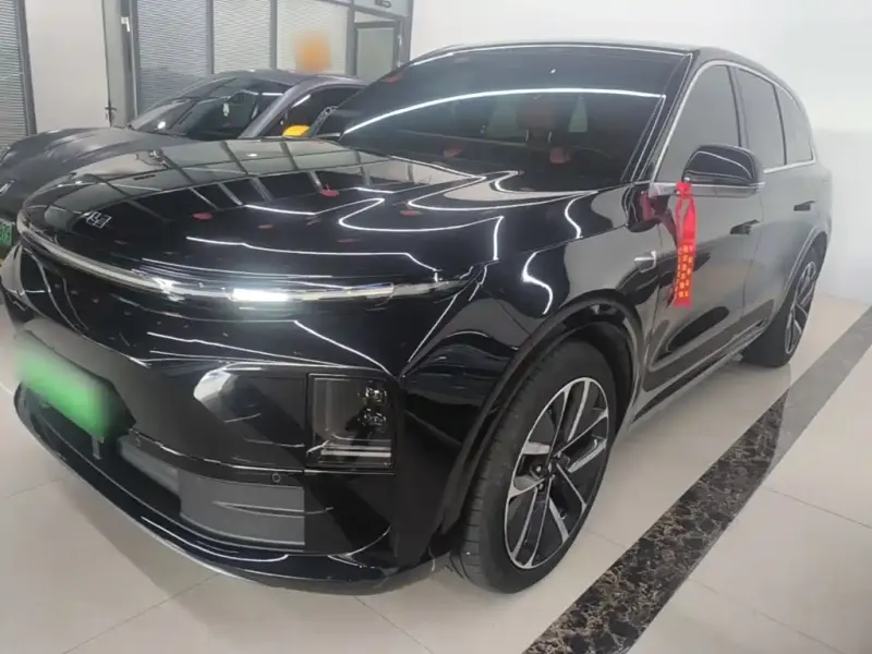 Li Auto Li L6, 2025