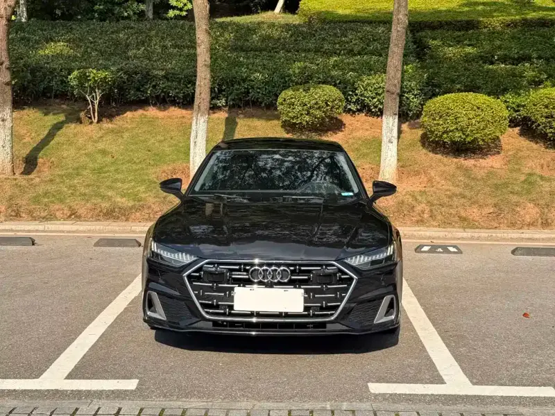 Audi A7L, 2024