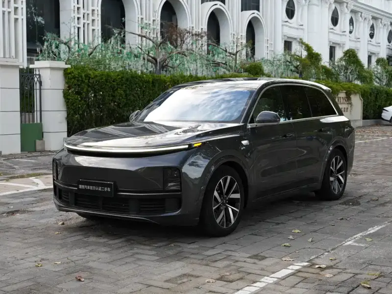 Li Auto Li L8, 2023
