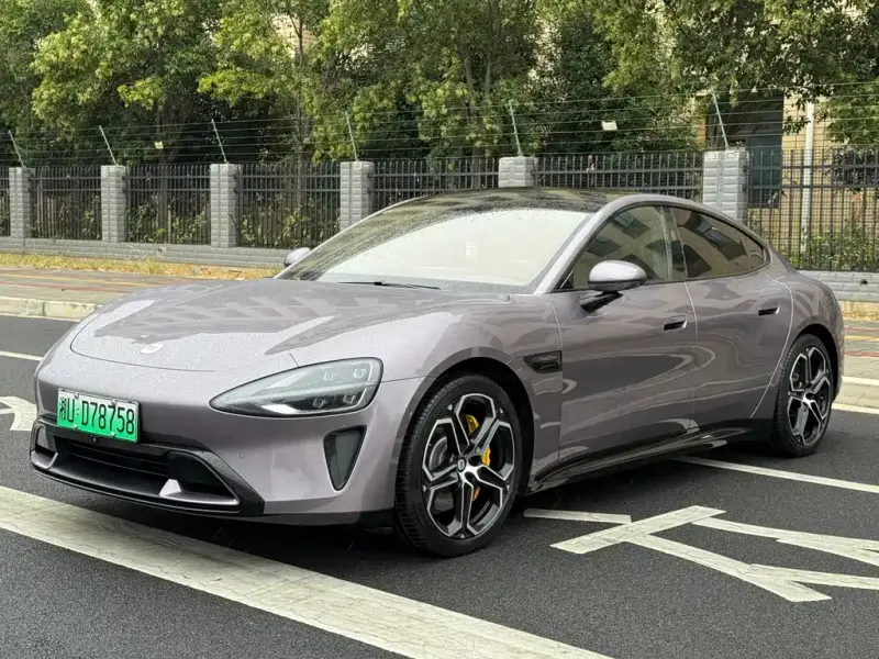 Xiaomi SU7, 2025