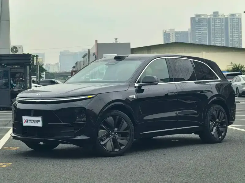 Li Auto Li L6, 2025