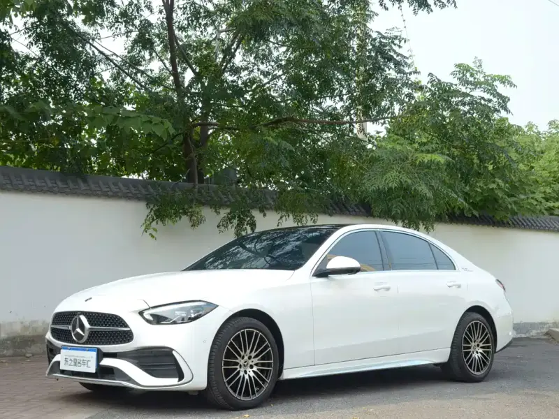 Mercedes-Benz C-Class, 2024