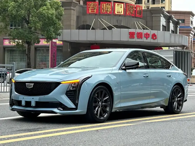 Cadillac CT5, 2025