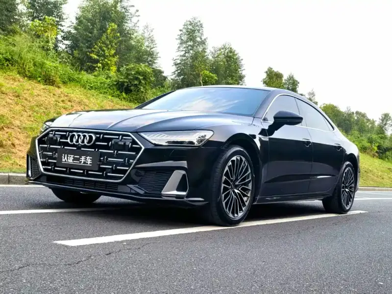Audi A7L, 2022