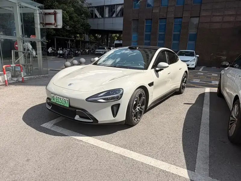 Xiaomi SU7, 2024