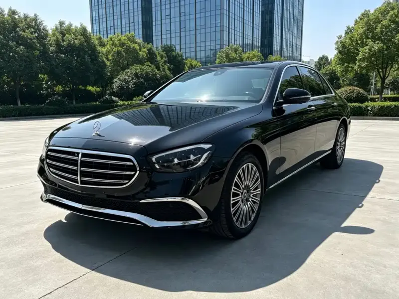Mercedes-Benz E-Class, 2023