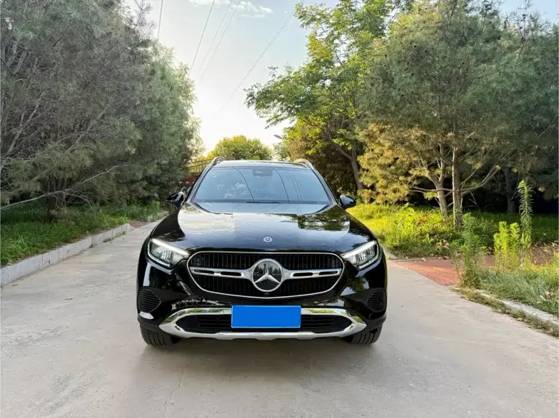 Mercedes-Benz GLC Mercedes-Benz GLC 2025 GLC 260 L 4MATIC Dynamic Type, 2024 — фото 1