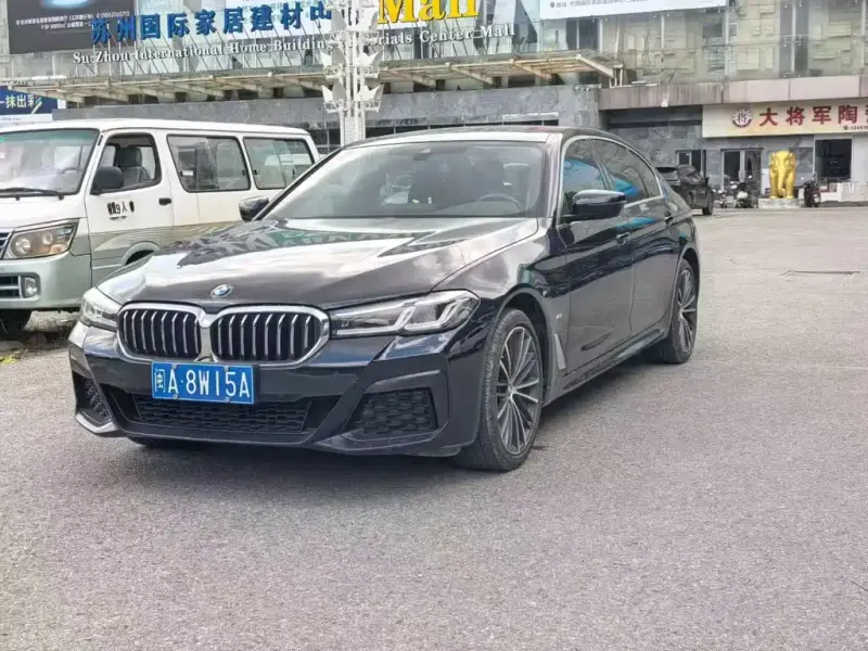BMW 5 Series, 2023