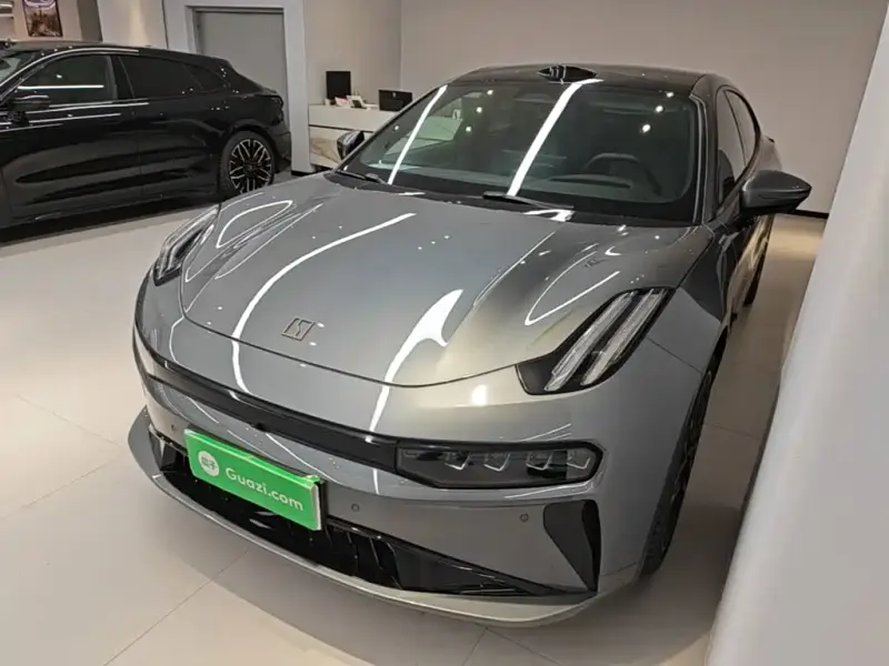 Zeekr 001, 2025