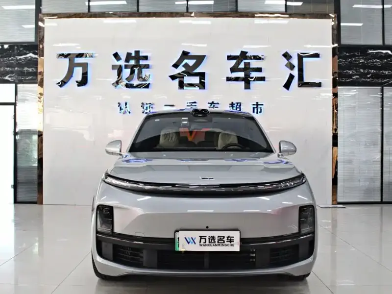 Li Auto Li L8, 2024