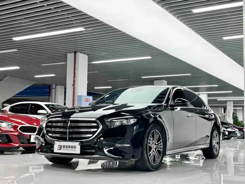 Mercedes-Benz E-Class, 2025