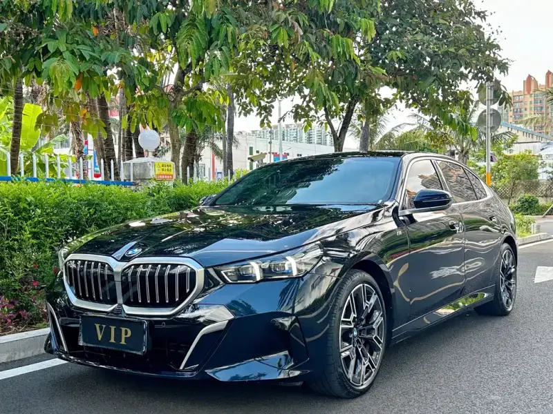 BMW 5 Series, 2024