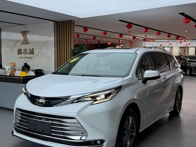 Toyota Sienna, 2026