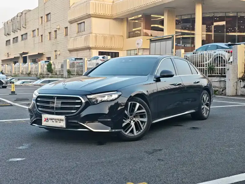 Mercedes-Benz E-Class, 2025