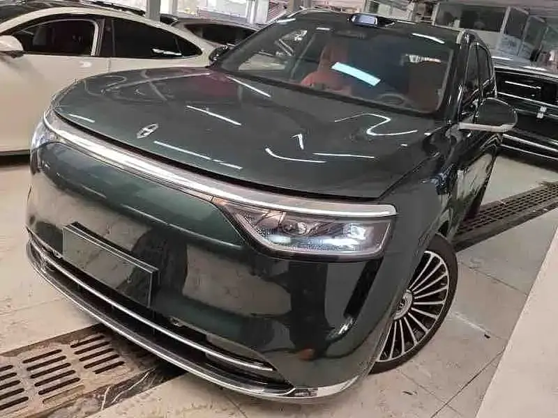 AITO M8, 2025