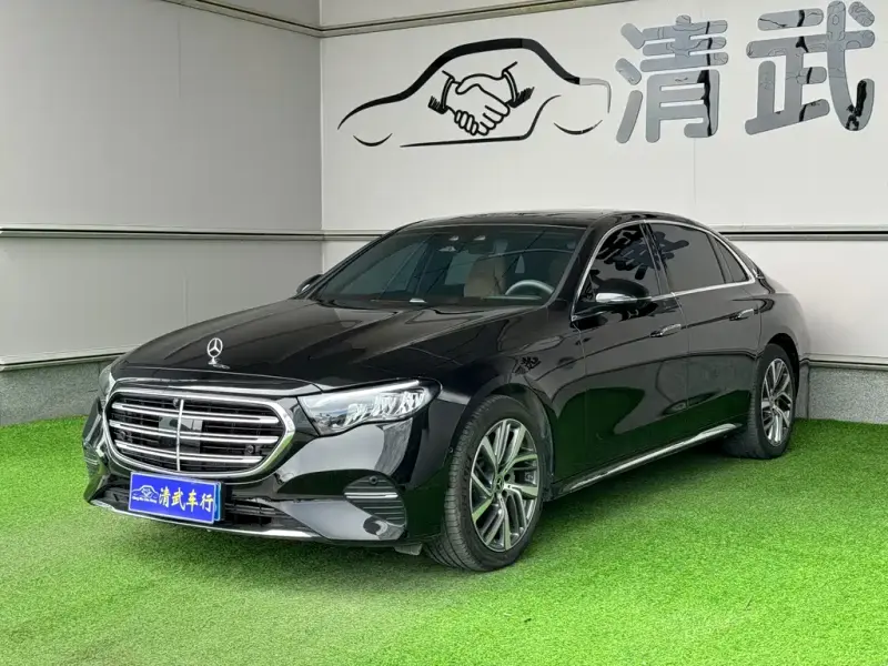 Mercedes-Benz E-Class, 2026
