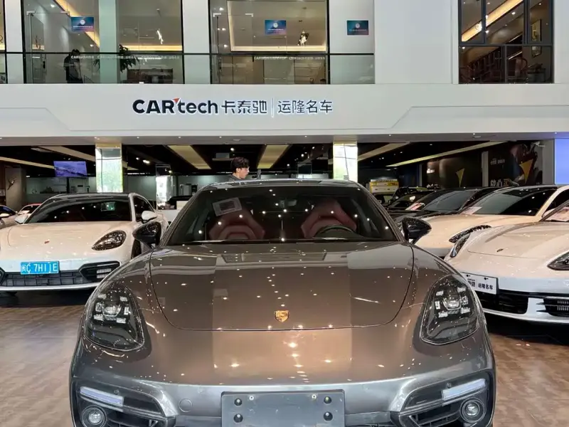 Porsche Panamera, 2017