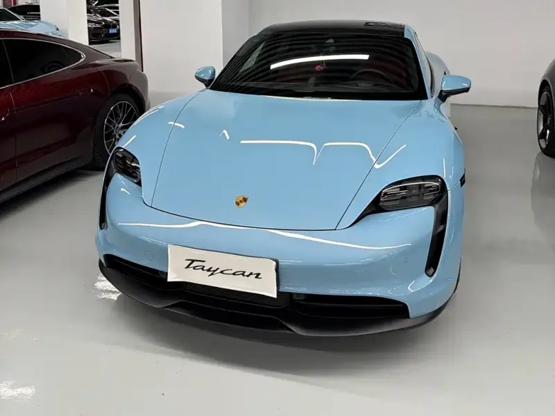 Porsche Taycan, 2021